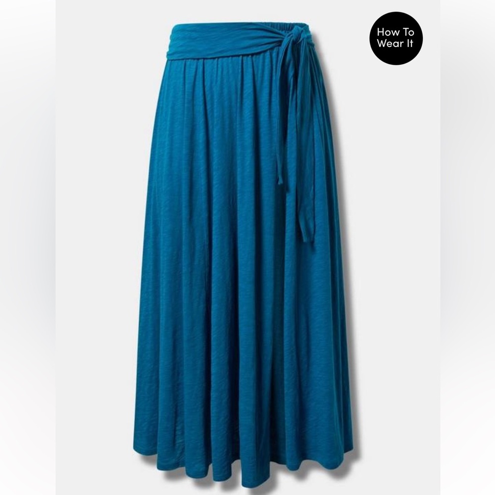 NWOT. Slit Front Cover Up Maxi Skirt
